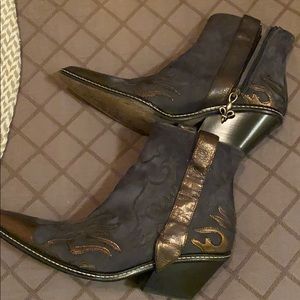Donald Pliner bootie cowboy boots.